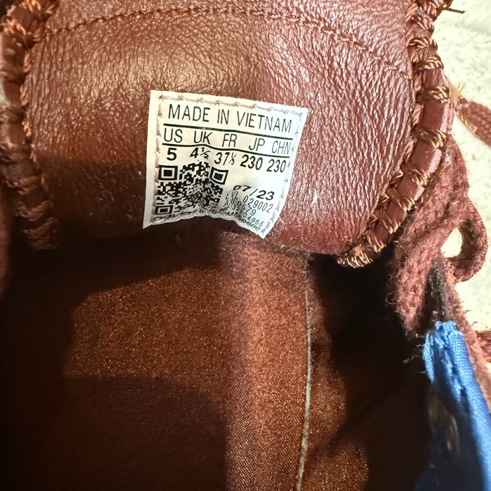 Adidas x Wales Bonner suede Sneakers Size 5 (fits like 6) - Picture 9 of 9
